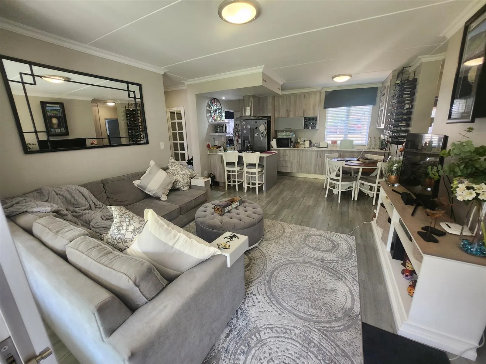 Townhouse in Broadacres, Sandton