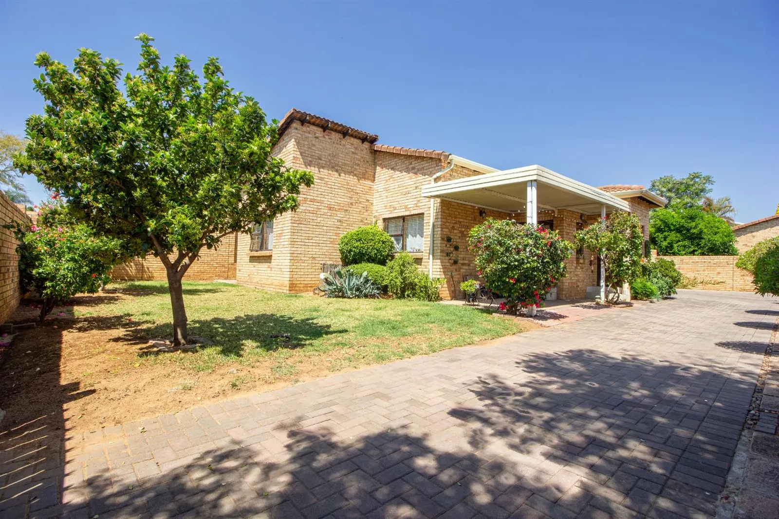 House in Craigavon, Sandton